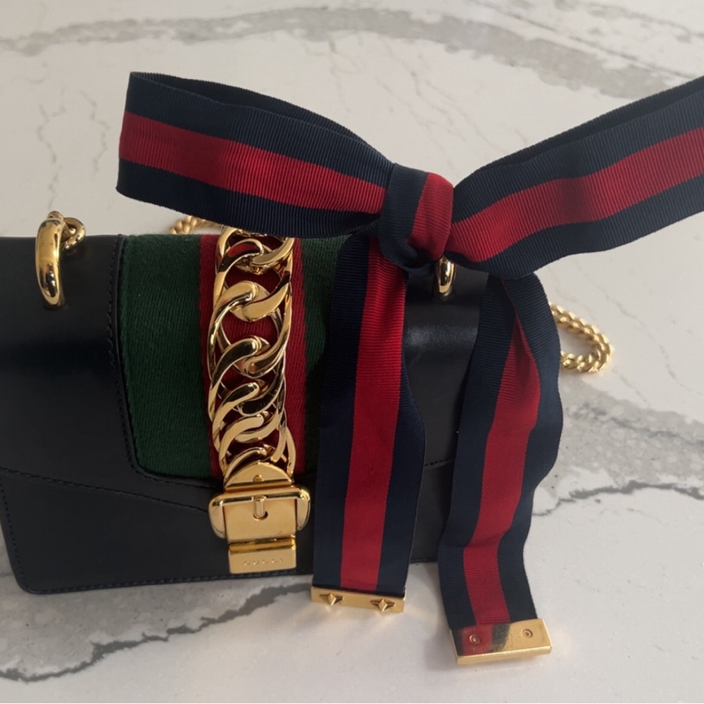 Authentic Gucci Sylvie Mini Bag